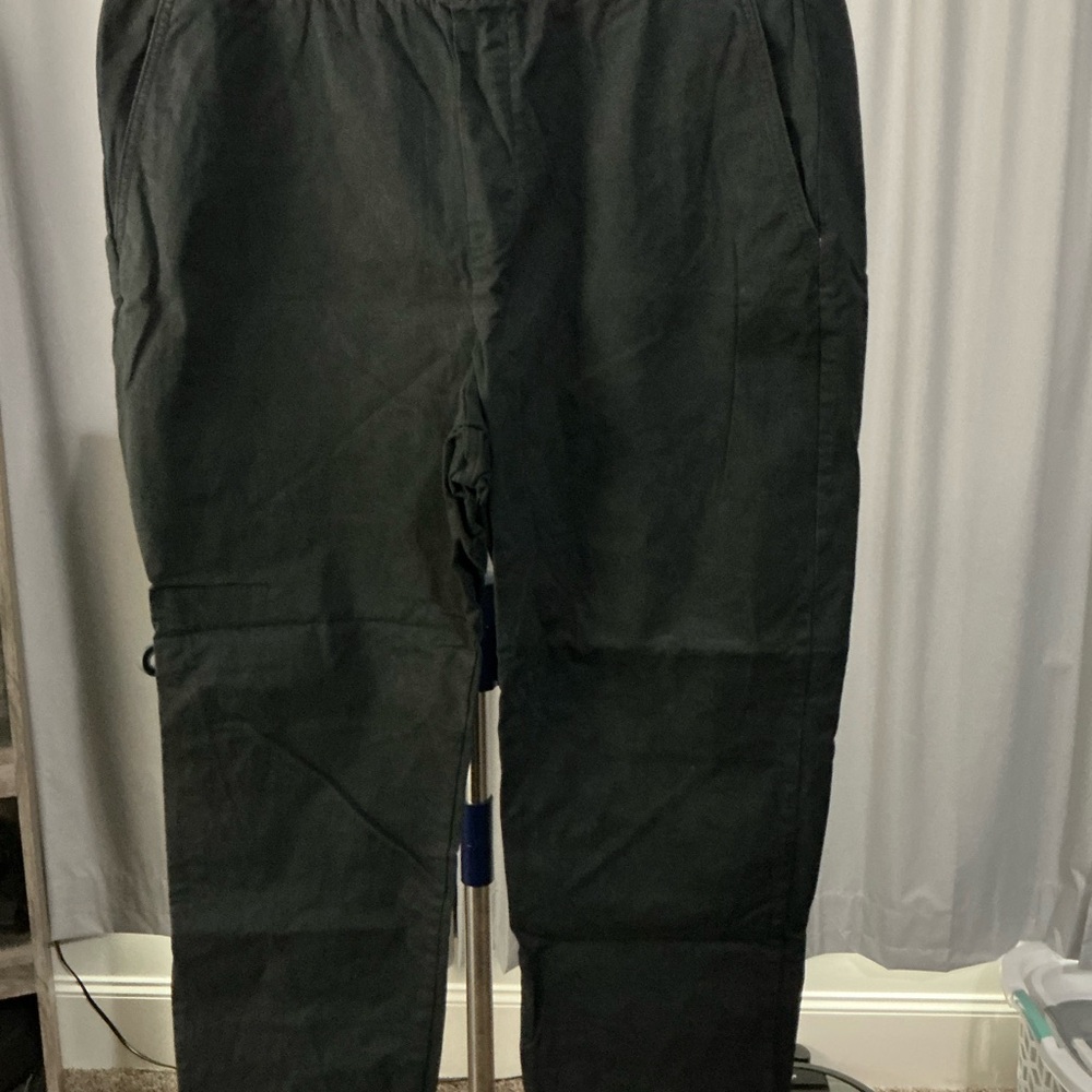 Gap Easy Essential Men’s Black Pants